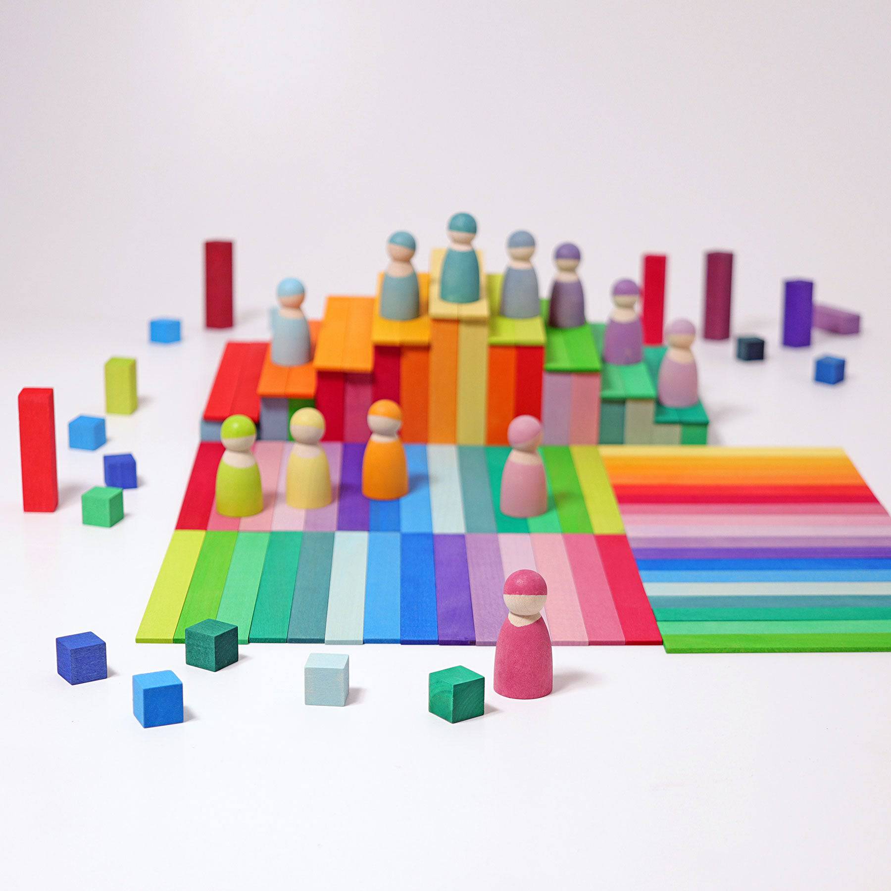 GRIMM'S stepped pyramid, small