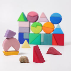 GRIMM'S Triangle, Square, Circle